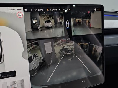 2025 Tesla MODEL Y — миниатюра 21