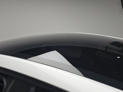 2025 Tesla MODEL Y — миниатюра 25