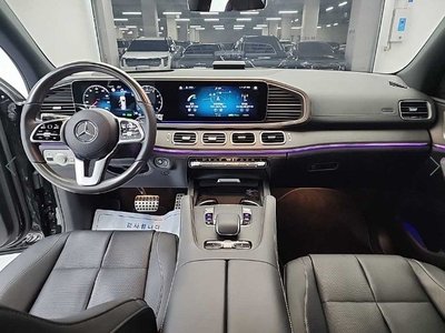 MERCEDES-BENZ GLS - 5