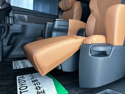 2024 Toyota VELLFIRE thumbnail 14