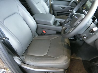 2025 LAND Rover DEFENDER 缩略图 44