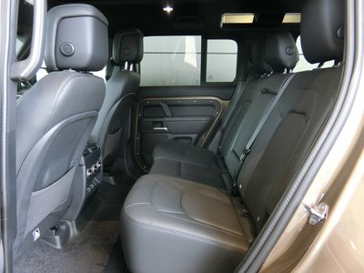 2025 LAND Rover DEFENDER 缩略图 27