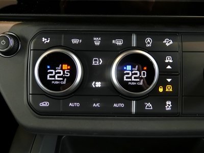 2025 LAND Rover DEFENDER 缩略图 72