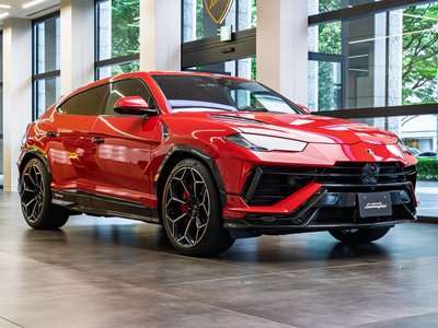 LAMBORGHINI URUS - 2