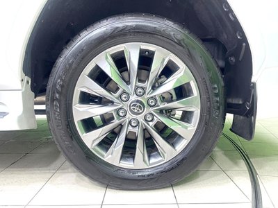 2023 Toyota LAND CRUISER 300 — миниатюра 26