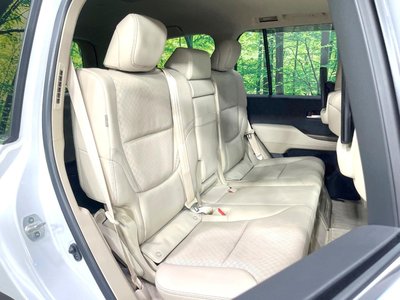 2023 Toyota LAND CRUISER 300 — миниатюра 13