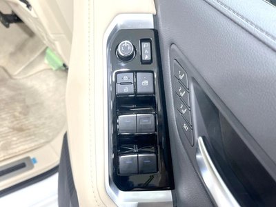 2023 Toyota LAND CRUISER 300 — миниатюра 53