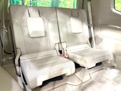 2023 Toyota LAND CRUISER 300 — миниатюра 14