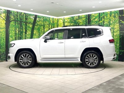 2023 Toyota LAND CRUISER 300 — миниатюра 30