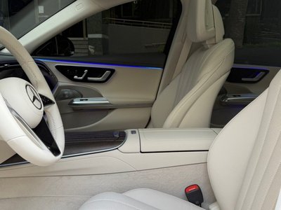 2025 Mercedes-BENZ E-CLASS — миниатюра 11