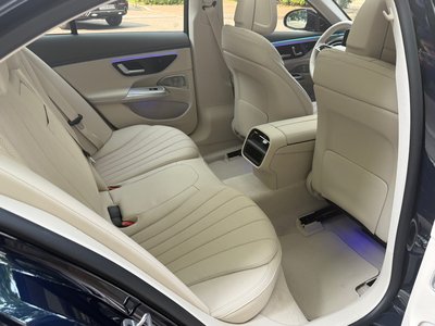 2025 Mercedes-BENZ E-CLASS — миниатюра 13
