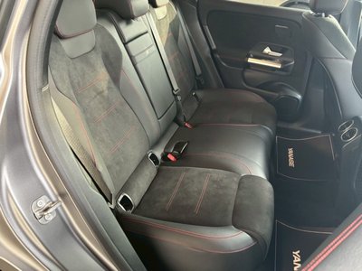 MERCEDES-BENZ EQA - 9