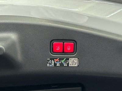 صورة 12 لـ 2024 Mercedes-BENZ CLE