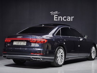 AUDI A8 - 3
