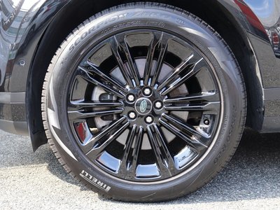 صورة 2 لـ 2025 LAND Rover RANGE ROVER EVOQUE