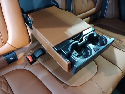 2025 BMW X5 — миниатюра 39