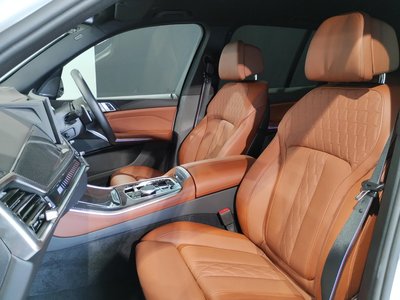 2025 BMW X5 — миниатюра 28