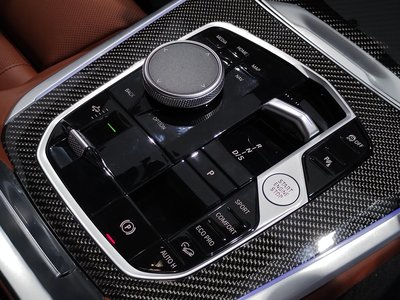 2025 BMW X5 — миниатюра 45