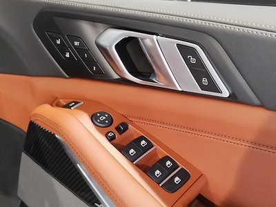2025 BMW X5 — миниатюра 41