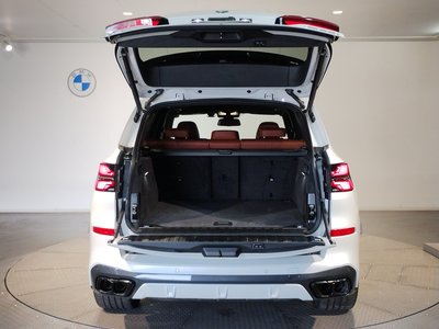 2025 BMW X5 — миниатюра 26