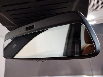 2025 BMW X5 — миниатюра 76