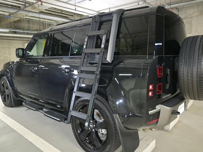 LAND ROVER DEFENDER - 3