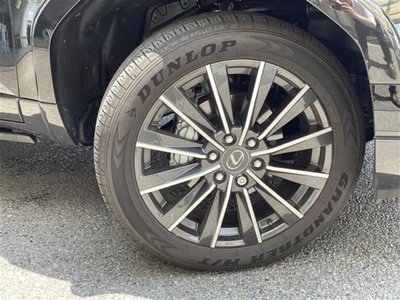 2025 Lexus GX — миниатюра 21