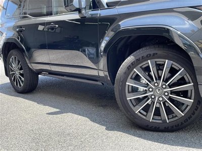 2025 Lexus GX — миниатюра 40