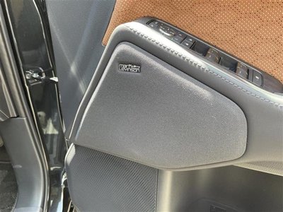 2025 Lexus GX — миниатюра 14