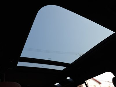 LAND ROVER DEFENDER - 10