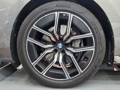2026 BMW 7 SERIES thumbnail 13