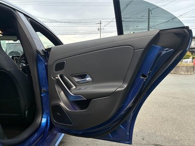 MERCEDES-BENZ CLA - 10