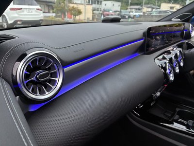 2025 Mercedes-BENZ CLA 缩略图 18
