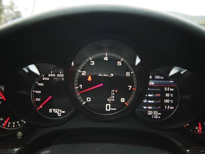 PORSCHE 911 - 8