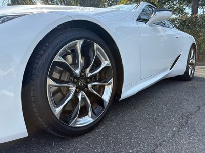 صورة 5 لـ 2019 Lexus LC