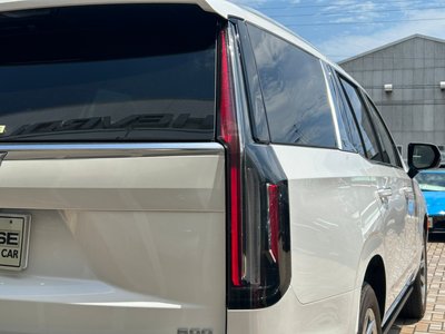2025 Cadillac ESCALADE — фото 10