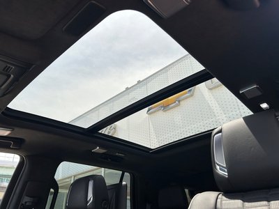 صورة مصغرة 42 لـ 2025 Cadillac ESCALADE
