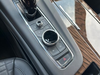 صورة مصغرة 37 لـ 2025 Cadillac ESCALADE
