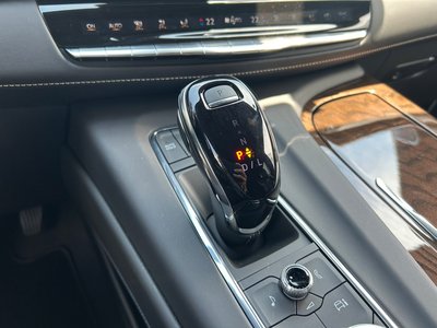 صورة مصغرة 36 لـ 2025 Cadillac ESCALADE