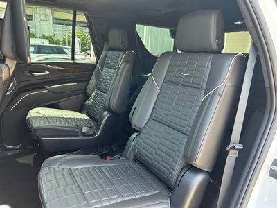صورة مصغرة 50 لـ 2025 Cadillac ESCALADE