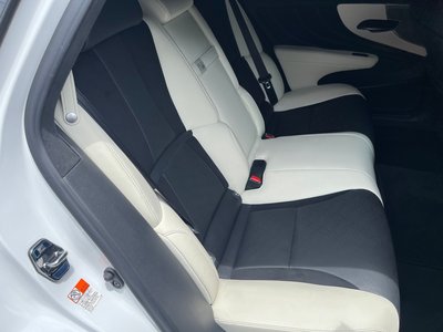 صورة مصغرة 36 لـ 2021 Lexus LS