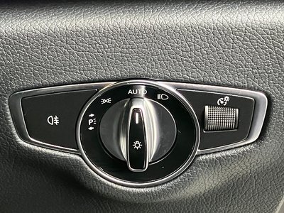 صورة مصغرة 32 لـ 2021 Mercedes-BENZ E-CLASS
