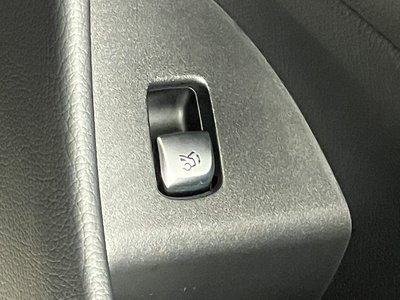 صورة مصغرة 28 لـ 2021 Mercedes-BENZ E-CLASS