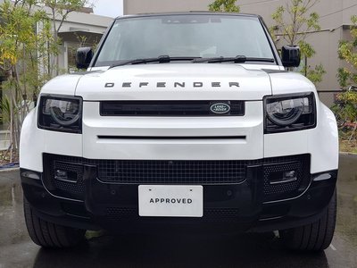 LAND ROVER DEFENDER - 7