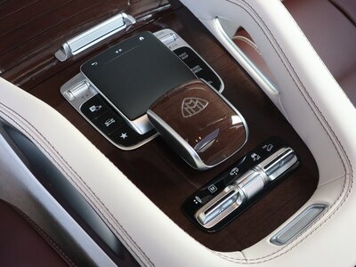 MERCEDES-BENZ GLS MAYBACH 2023 thumbnail 49