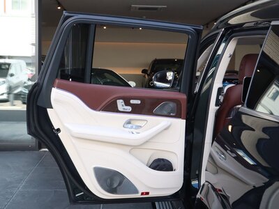 MERCEDES-BENZ GLS MAYBACH 2023 thumbnail 68