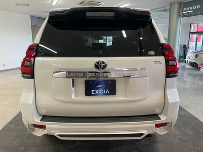 TOYOTA LAND CRUISER PRADO - 10