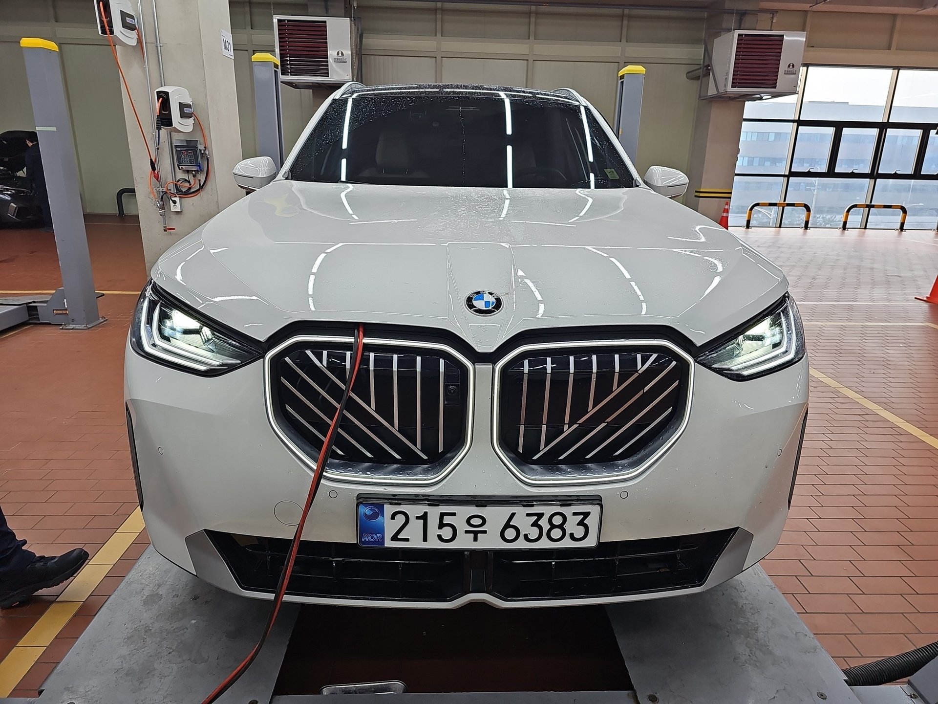 BMW X3 - View 1