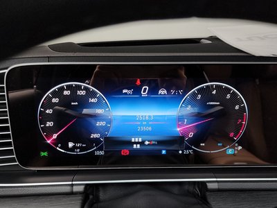 MERCEDES-BENZ GLS - 8