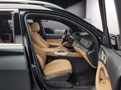 MERCEDES-BENZ GLS - 10